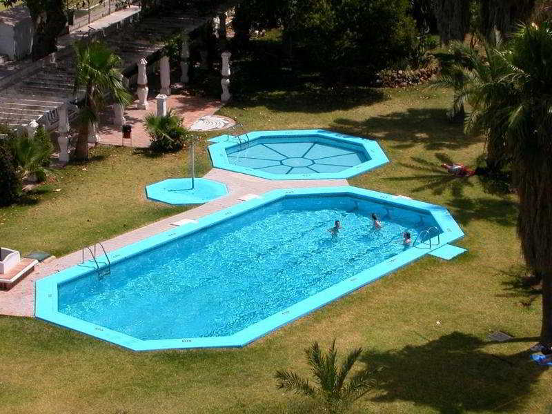 Apartamentos Jardines Del Gamonal มาลากา ภายนอก รูปภาพ